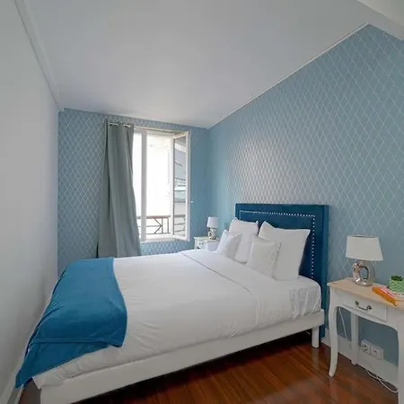 Apartment Large, Bright & Fully Renovated Close To Versailles